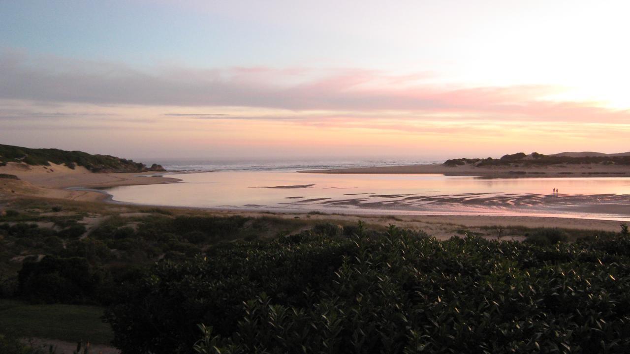 Milkwood Manor B & B Kenton on Sea Exterior photo